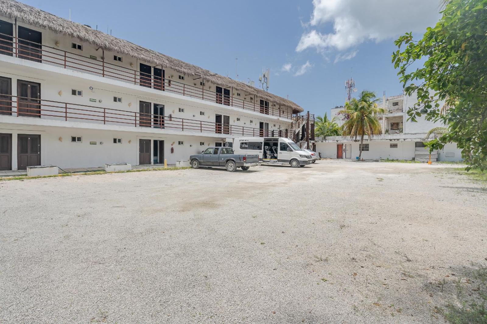 Mayan Art Hotel 10 Avenue Playa del Carmen Exterior photo